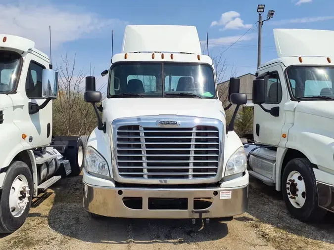 2018 VOLVO VNL64TRACTORe03521f82926b0f96bf5ff3681f4e706