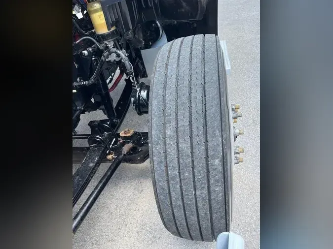 2021 Peterbilt 579