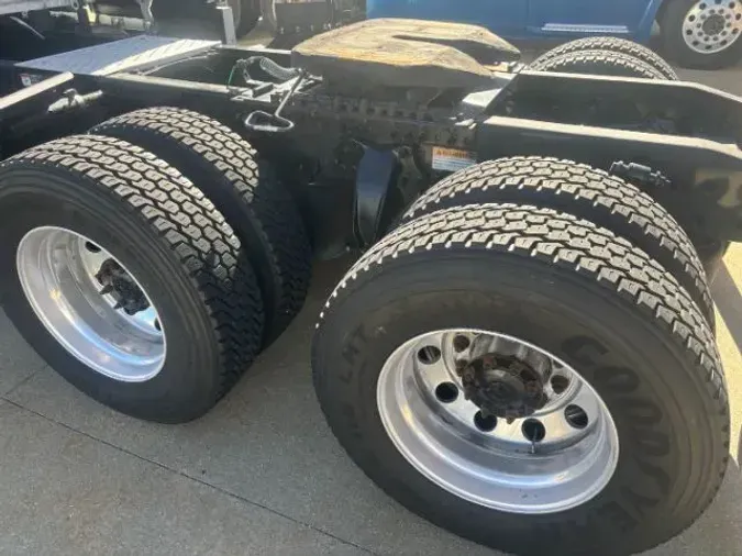 2019 Freightliner New Cascadia 126