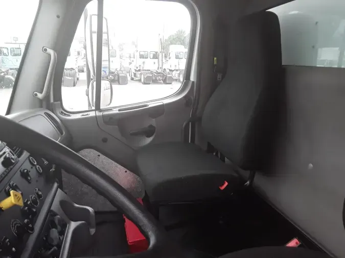 2018 FREIGHTLINER/MERCEDES M2 106e03ccfdf2a203a653b4ed2edd3597bb4