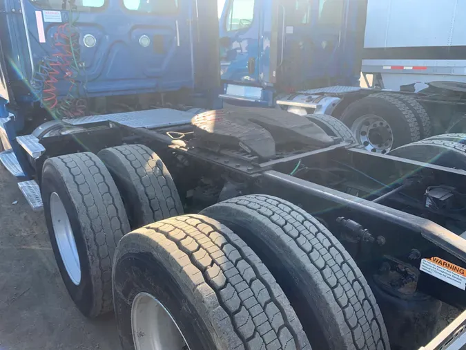 2016 FREIGHTLINER/MERCEDES CASCADIA 125