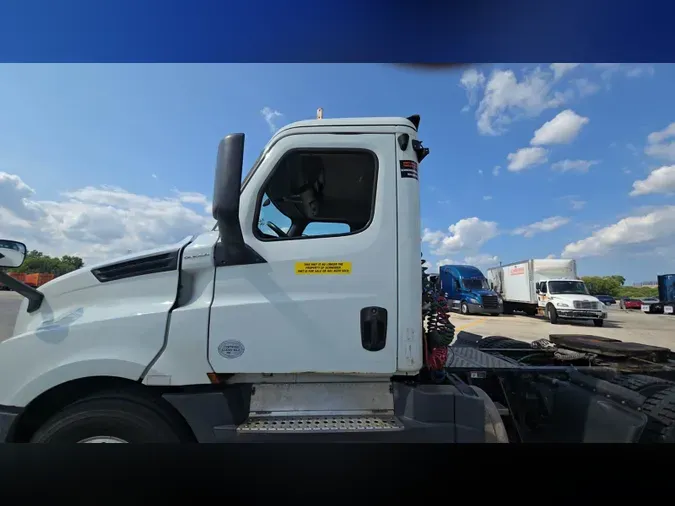 2019 Freightliner Cascadia 126e049c79ba51ebfce6f4132fee1f0f3e1