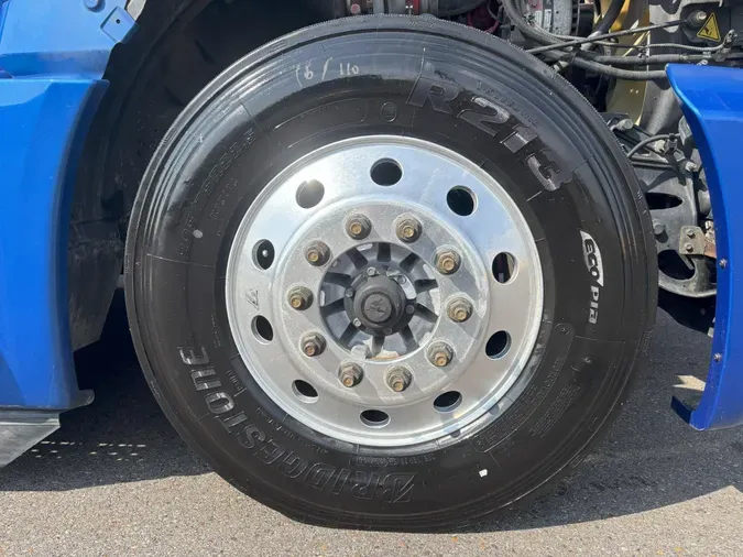 2020 International LT625