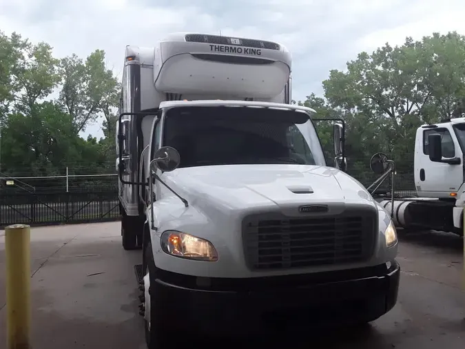 2019 FREIGHTLINER M2 106
