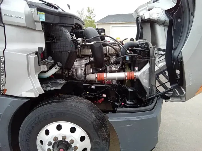 2021 Freightliner Cascadia