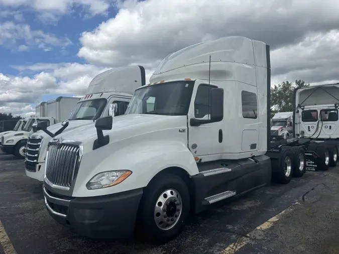 2019 International LT625