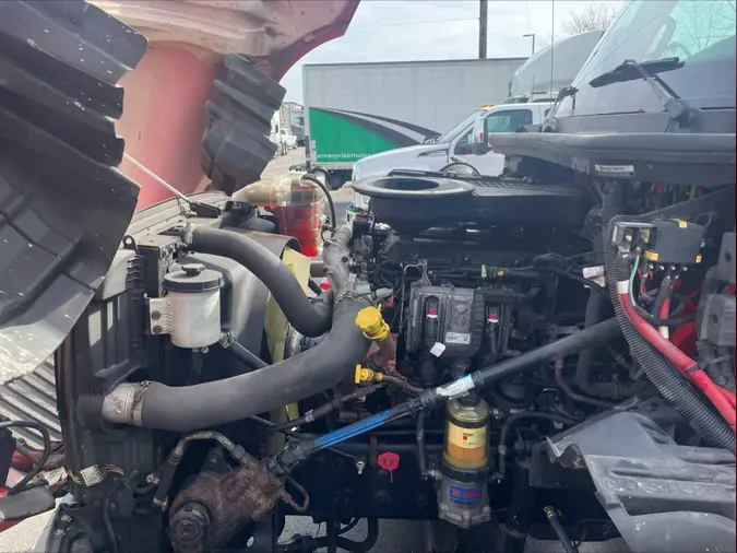 2020 International LT625