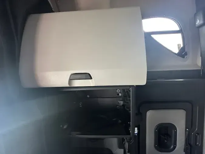 2021 FREIGHTLINER CASCADIA 126