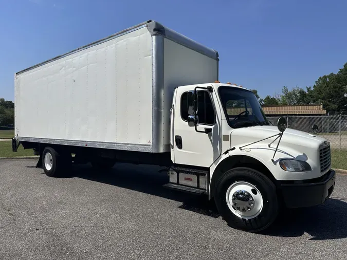 2019 Freightliner Business Class M2 106