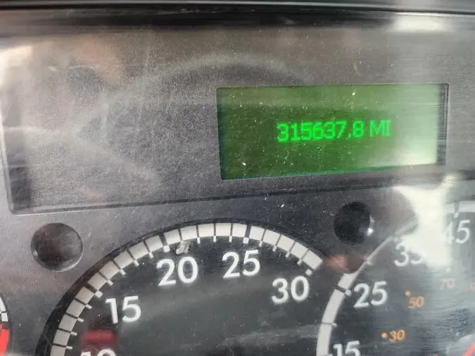 2019 FREIGHTLINER/MERCEDES M2 106