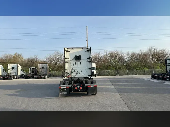 2022 Freightliner Cascadia 126e0560c9184485862437c3f1bbe4556a6