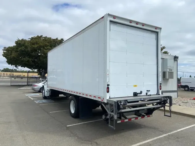 2020 FREIGHTLINER/MERCEDES M2 106