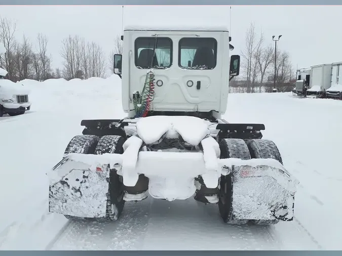 2019 FREIGHTLINER/MERCEDES CASCADIA 113