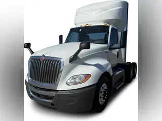 2021 International LT625