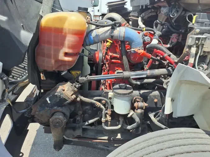 2019 NAVISTAR INTERNATIONAL 4300