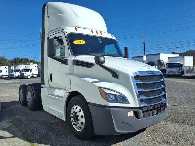 2019 FREIGHTLINER/MERCEDES NEW CASCADIA PX12664