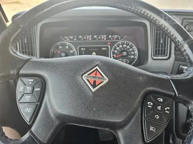 2019 INTERNATIONAL LT