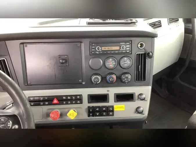 2019 Freightliner Cascadia 126e065c32ce5b8fcf06ffd64ae5cc6b3d9