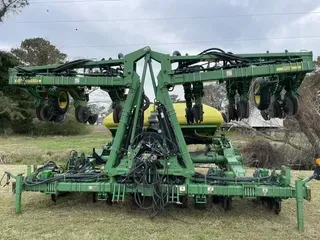 2011 John Deere 1720 CCS