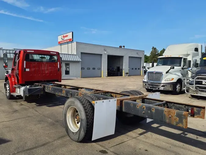 2020 FREIGHTLINER/MERCEDES M2 106