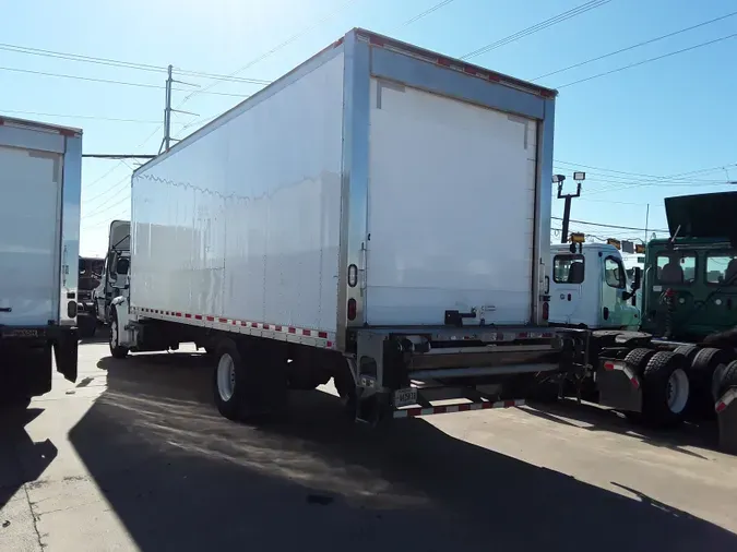 2016 FREIGHTLINER/MERCEDES M2 106