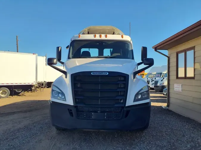 2019 FREIGHTLINER/MERCEDES CASCADIA 126 5TH GEN