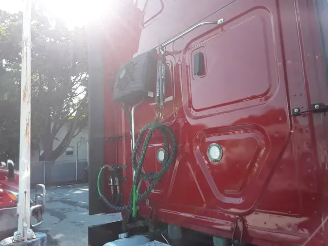 2020 FREIGHTLINER/MERCEDES NEW CASCADIA PX12664e06d4d84f6ccecc80a41c95fbf6decc4