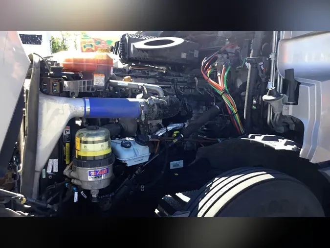 2024 Freightliner Cascadia 126