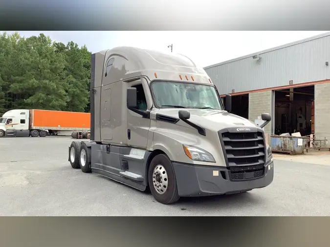 2021 Freightliner Cascadia 126e0701b0d59528d01d1b1aa98d6327e15