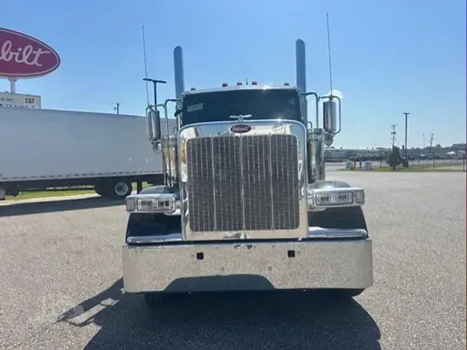 2027 PETERBILT 589e070c07254a7c67294358325fc4f2bf0