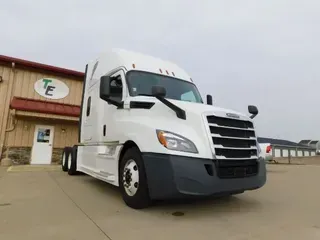 2020 Freightliner Cascadia