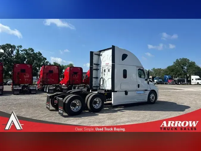 2020 FREIGHTLINER CA126