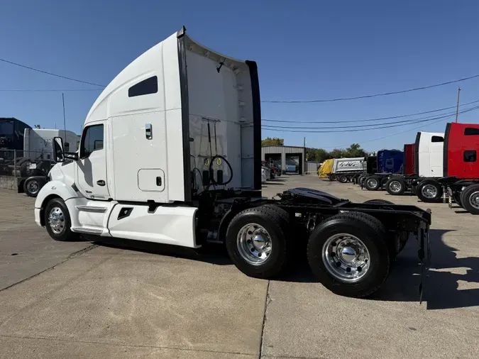 2022 Kenworth T680e07cc2cf0d54f4abc88ac0b91bcbd534