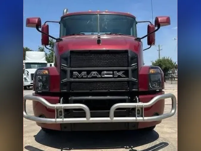 2019 MACK ANTHEM AN64T