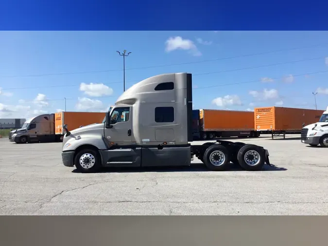 2022 International LT