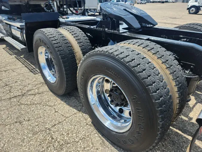 2011 WESTERN STAR 4900
