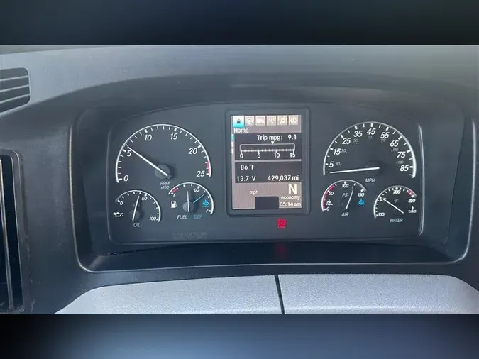 2020 FREIGHTLINER CA126