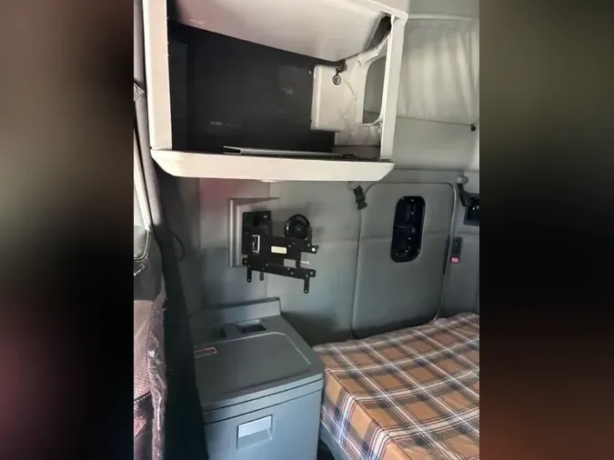 2021 Kenworth T680