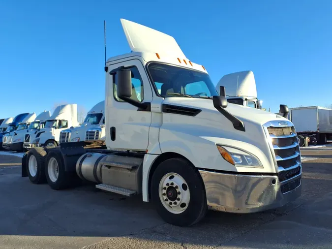 2020 FREIGHTLINER/MERCEDES NEW CASCADIA PX12664