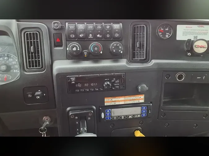 2020 NAVISTAR INTERNATIONAL MV607 (4X2)