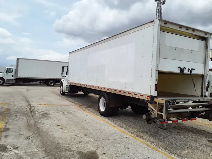 2019 FREIGHTLINER/MERCEDES M2 106