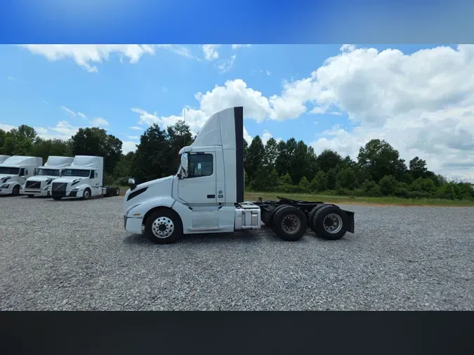 2019 Volvo VNL300