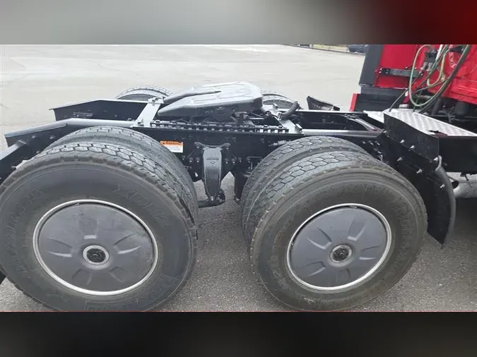 2021 FREIGHTLINER CA126