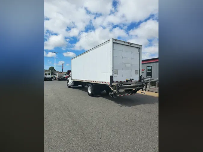 2018 FREIGHTLINER/MERCEDES M2 106