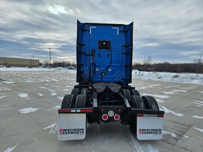 2022 Freightliner Cascadia