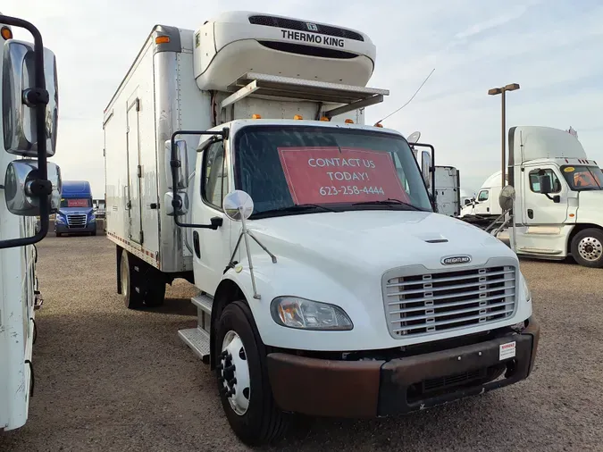 2016 FREIGHTLINER/MERCEDES M2 106