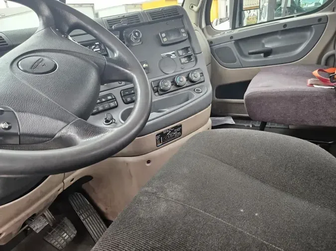 2018 FREIGHTLINER/MERCEDES CASCADIA 125