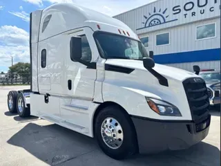 2022 Freightliner Cascadia 126