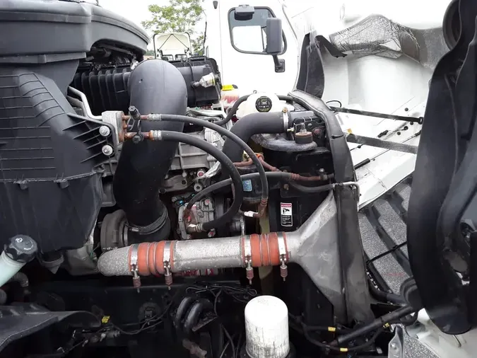 2019 FREIGHTLINER NEW CASCADIA 116