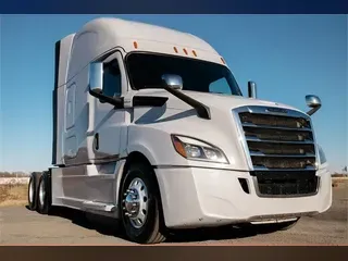2019 FREIGHTLINER CASCADIA 126